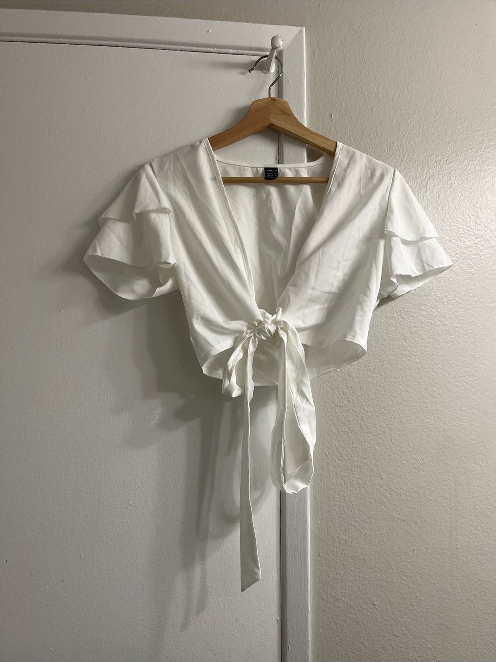 SHEIN White Tie-Front Ruffle Sleeve Crop Blouse